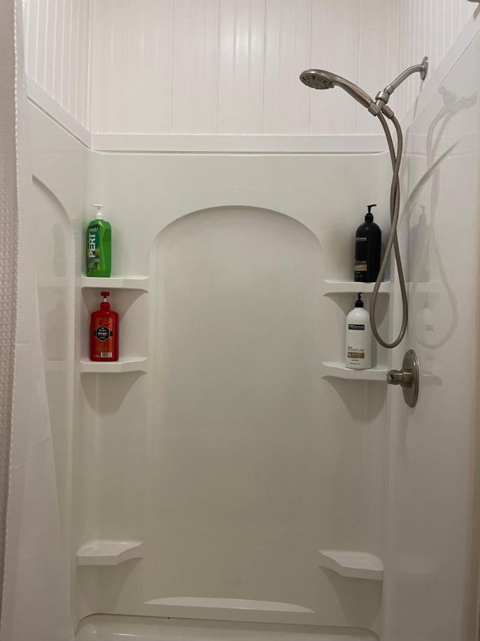 Wabash Modern Farmhouse 3 Bed, 2 Bath Apartment, Sleeps 7, Lots Of Space, Steps To Downtown, Honeywell & Eagles Theater מראה חיצוני תמונה
